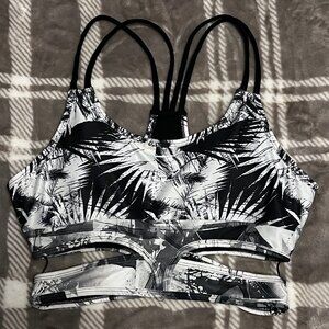 NEW Palm-Print Strappy Sports Bra w/ Cutouts – Bold & Supportive 🌴